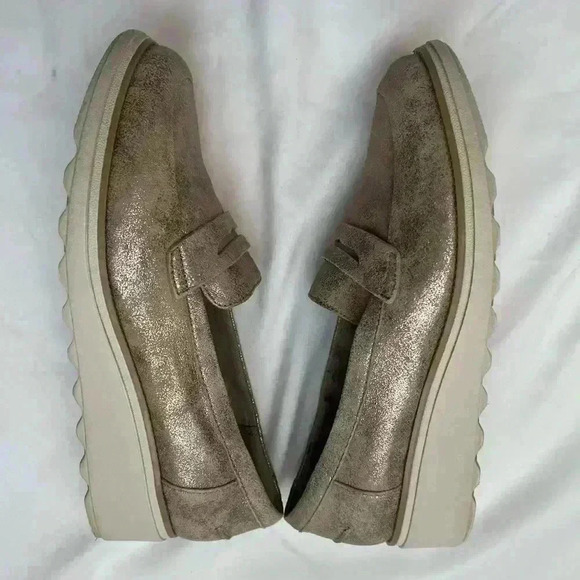 Collections by Clark’s- Women’s Heeled Loafers- Gold- 8.5 - Picture 5 of 9